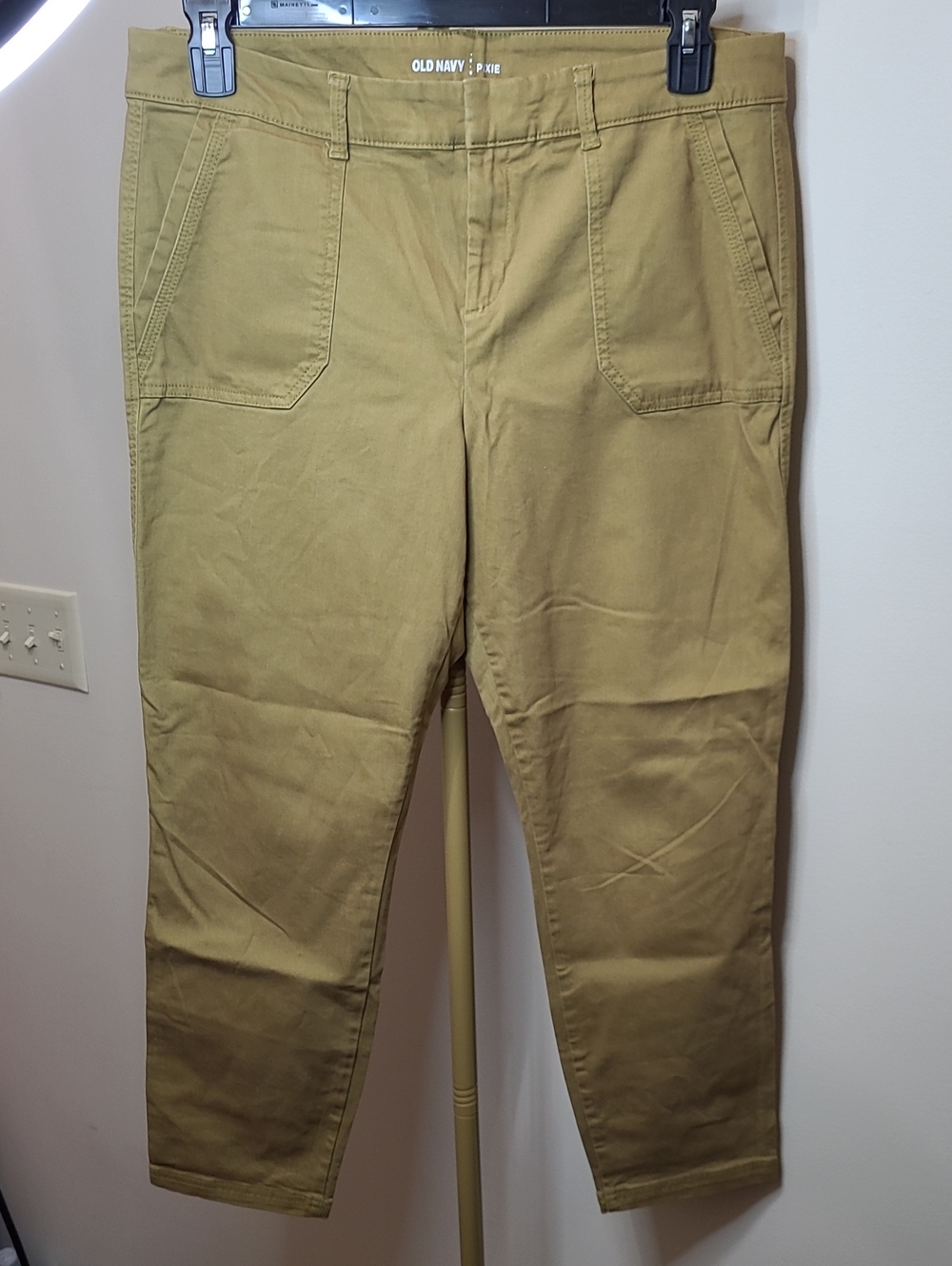 Old Navy Mustard Golden Tan Pixie Pants size 14